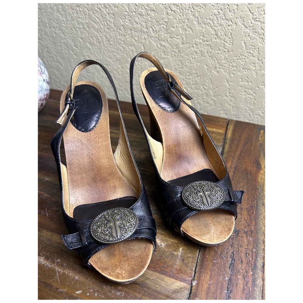 Frye Metal Sling Heels Size 8.5 Black Leather Wooden Heel Sandals